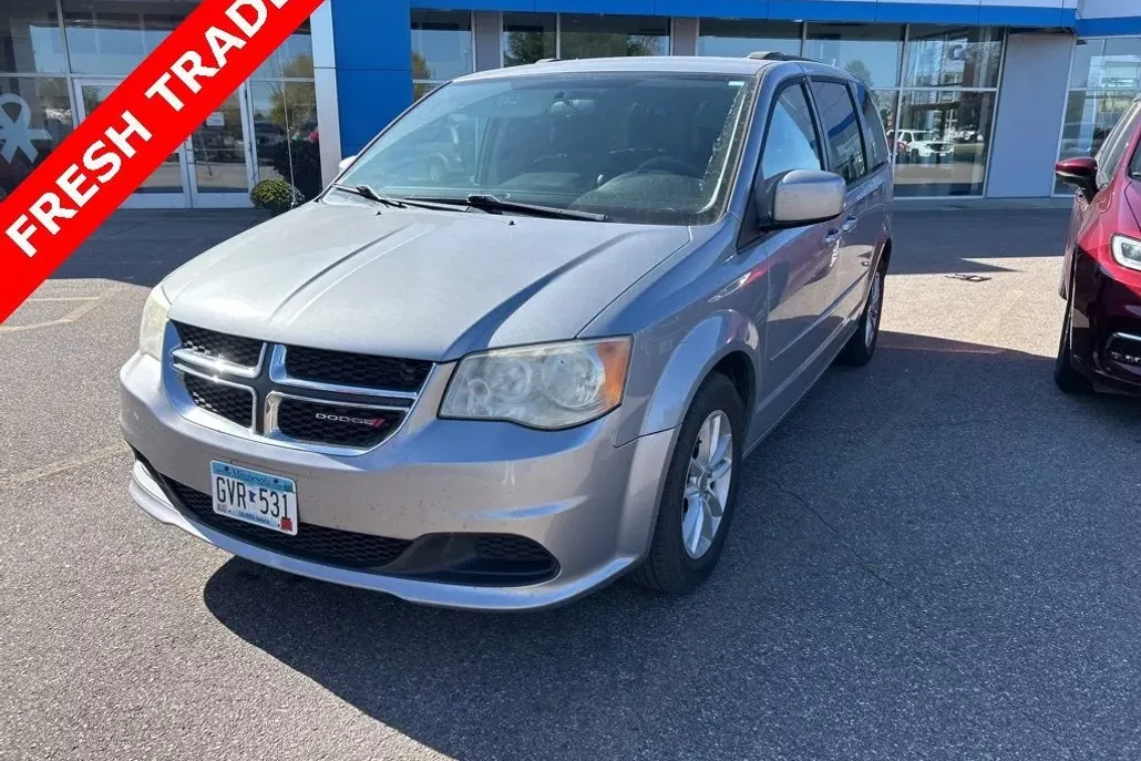 2014 Dodge Grand Caravan SXT photo 1