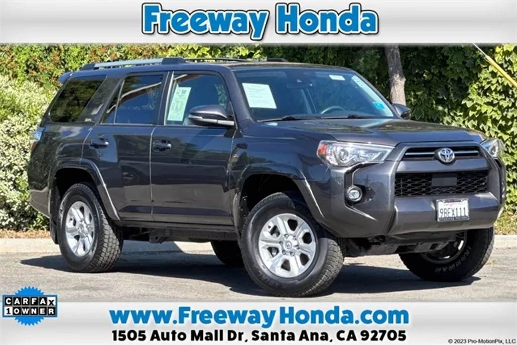 2022 Toyota 4Runner SR5 Premium photo 1