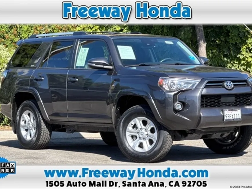 2022 Toyota 4Runner SR5 Premium photo 1
