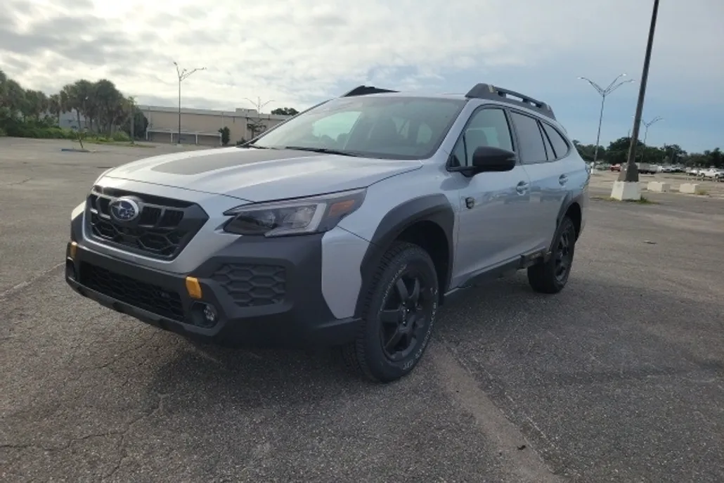 2025 Subaru Outback Wilderness photo 1