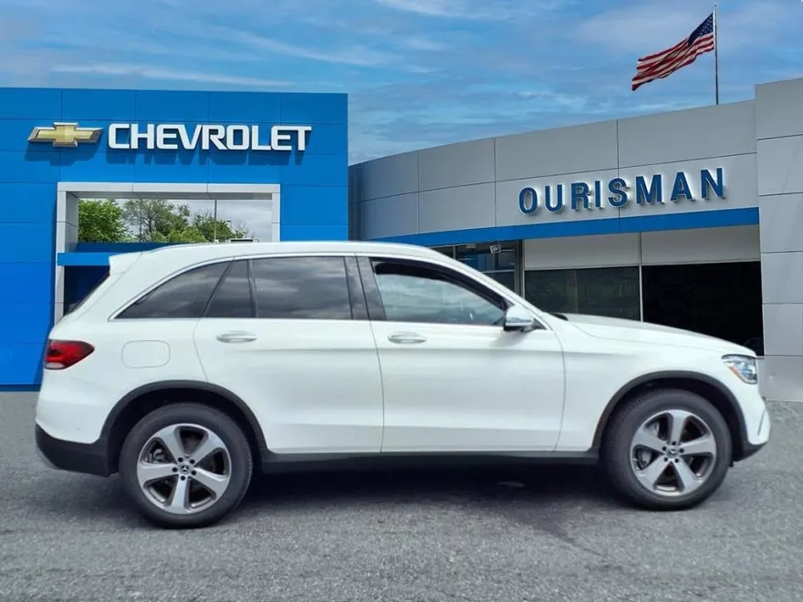 2022 Mercedes Benz GLC 300 4MATIC photo 1