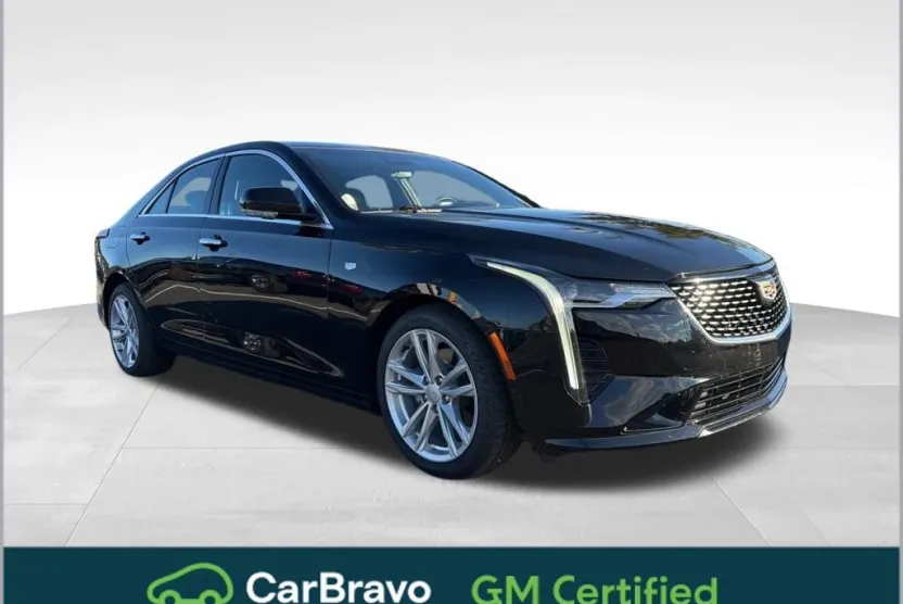 2022 Cadillac CT4 Luxury photo 1