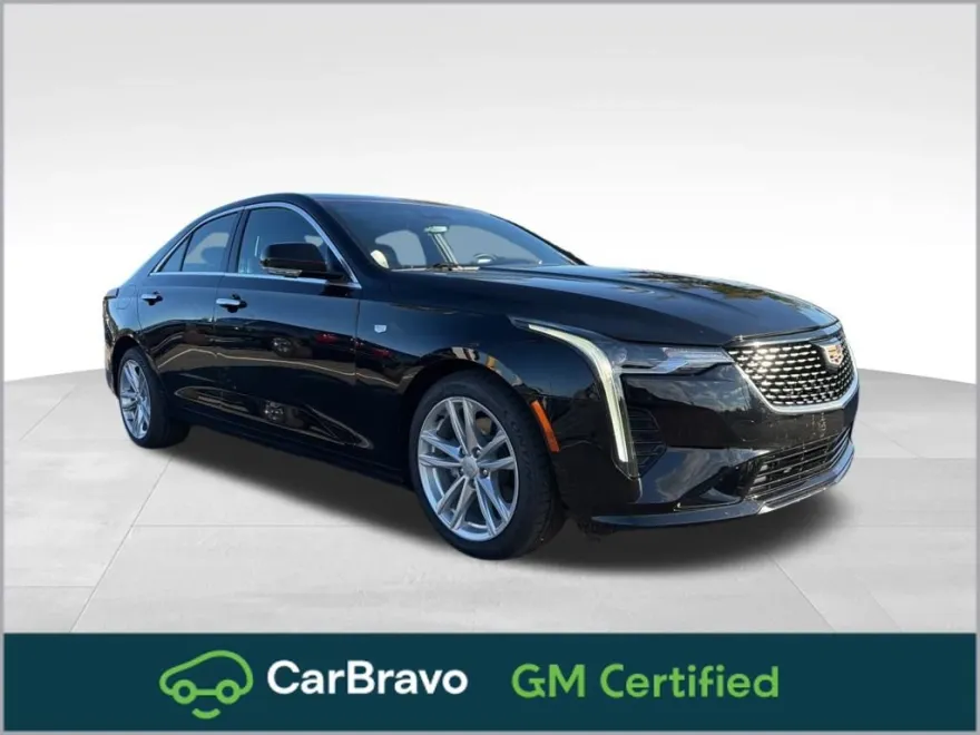 2022 Cadillac CT4 Luxury photo 1