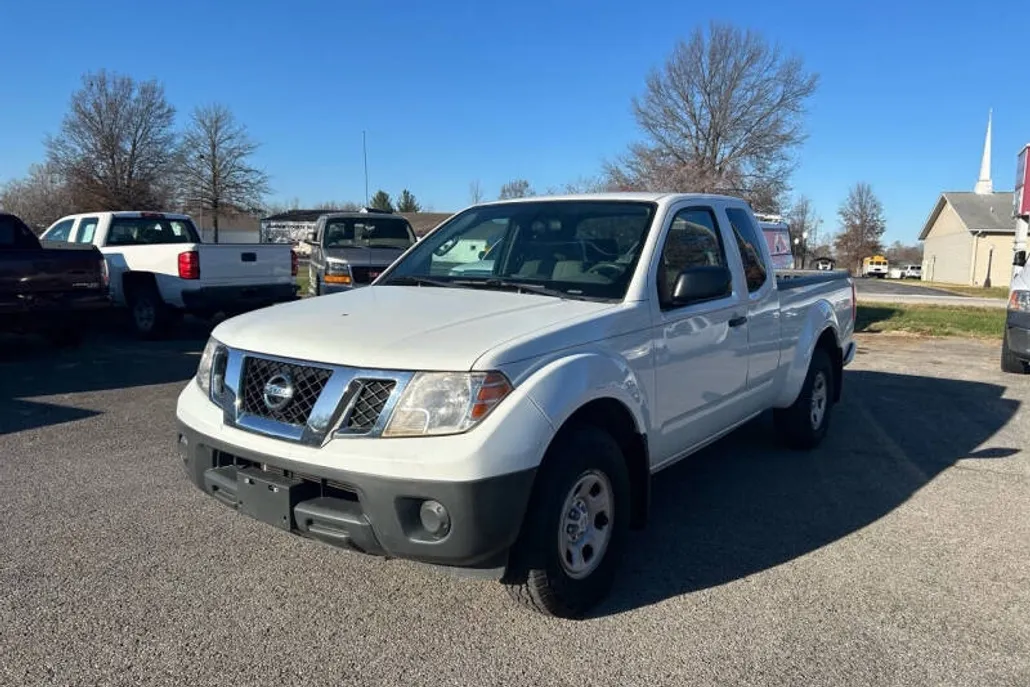 2017 Nissan Frontier S photo 1