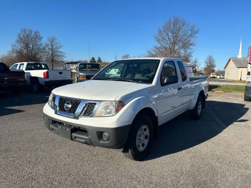 2017 Nissan Frontier S photo 1
