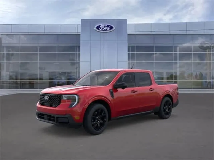 2025 Ford Maverick Lariat photo 1