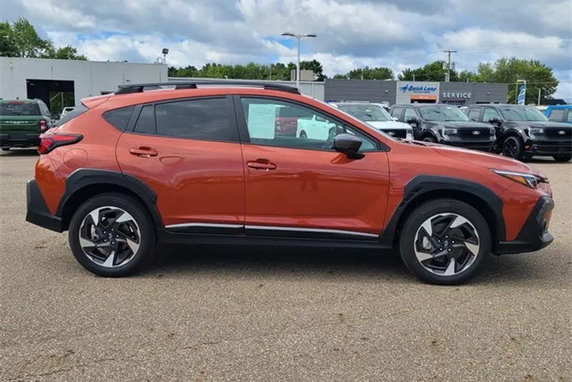 2025 Subaru Crosstrek Limited photo 1