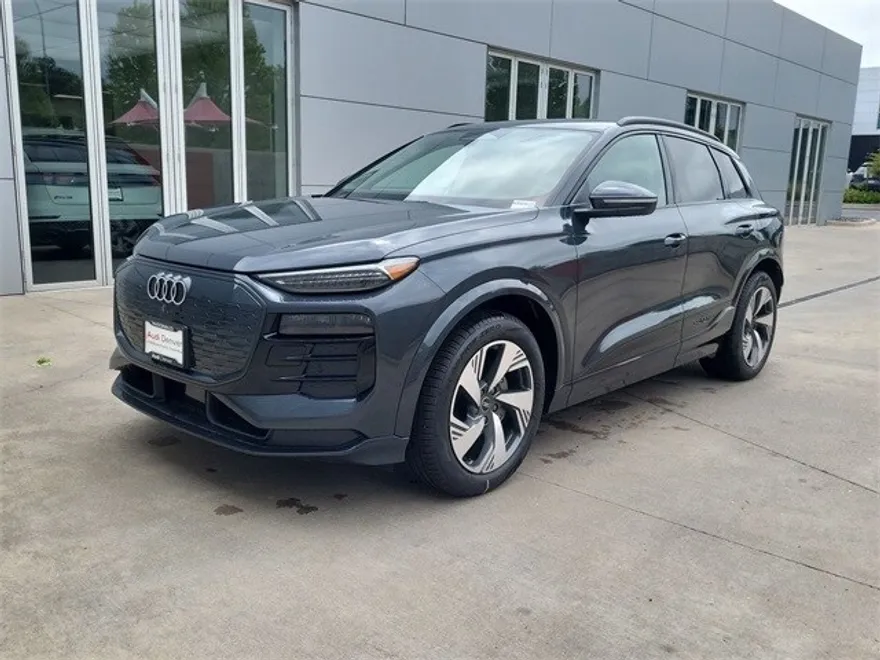 2025 Audi Q6 E-tron Prestige photo 1