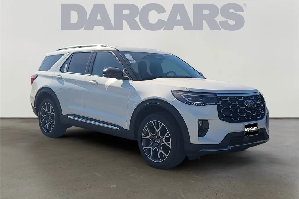 2025 Ford Explorer Platinum photo 1