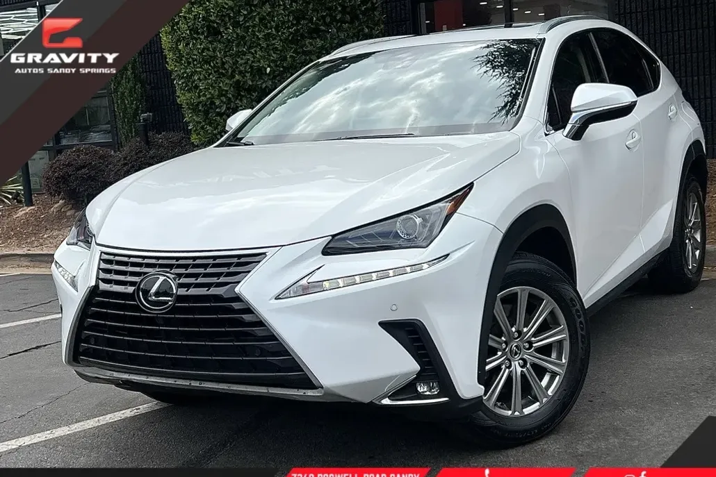 2021 Lexus NX 300 photo 1