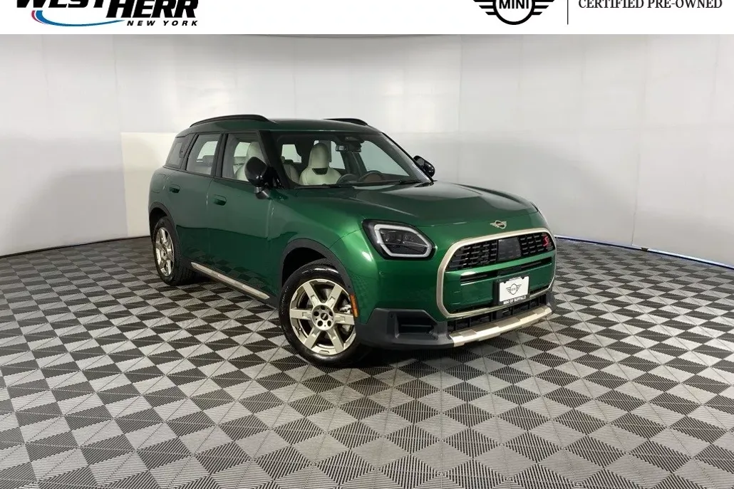 2025 Mini Countryman S ALL4 photo 1