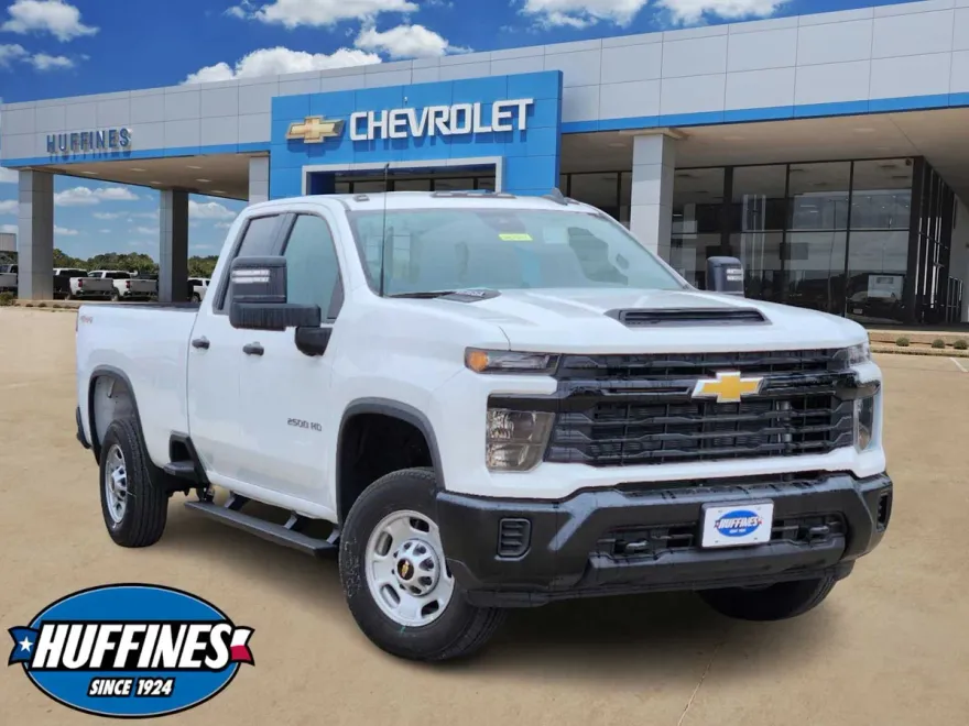 2024 Chevrolet Silverado 2500HD photo 1