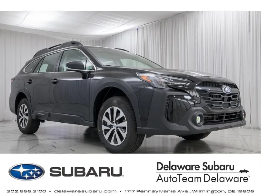 2025 Subaru Outback Base photo 1