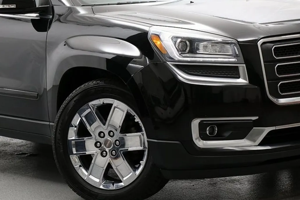 2017 Gmc Acadia Limited photo 1