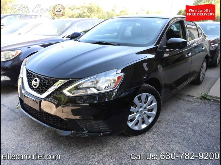 2016 Nissan Sentra S photo 1