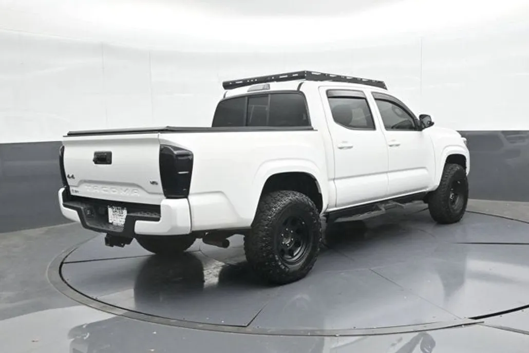 2020 Toyota Tacoma SR V6 photo 1