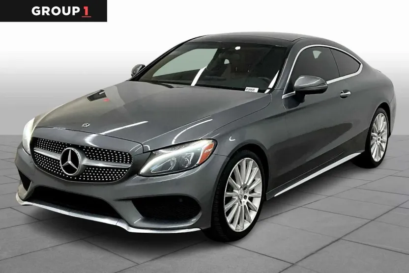 2017 Mercedes Benz C 300 photo 1