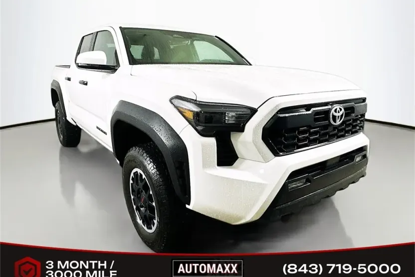 2024 Toyota Tacoma TRD Off-Road photo 1
