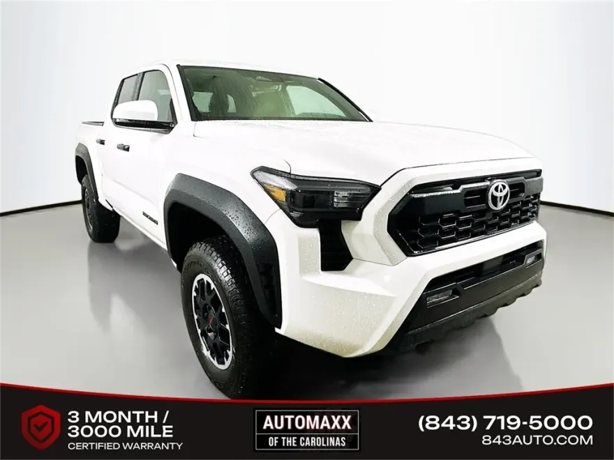 2024 Toyota Tacoma TRD Off-Road photo 1