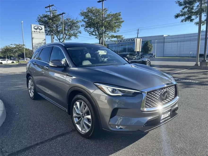 2020 Infiniti QX50 Luxe photo 1