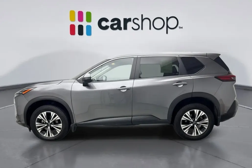 2023 Nissan Rogue SV photo 1