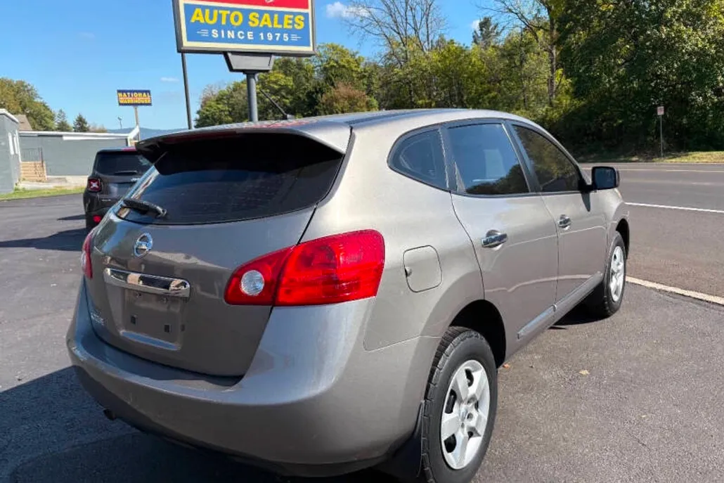 2012 Nissan Rogue S photo 1