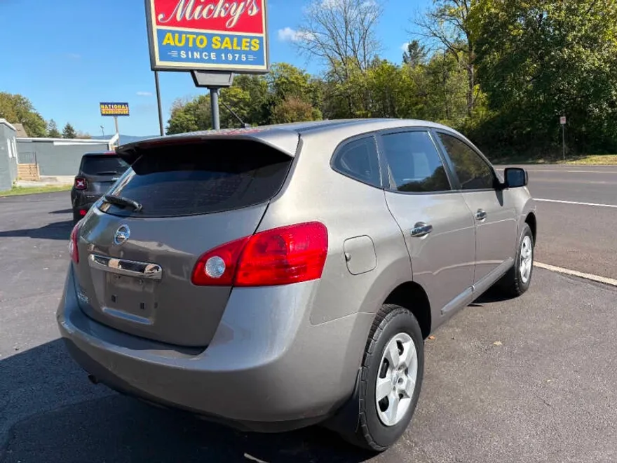 2012 Nissan Rogue S photo 1
