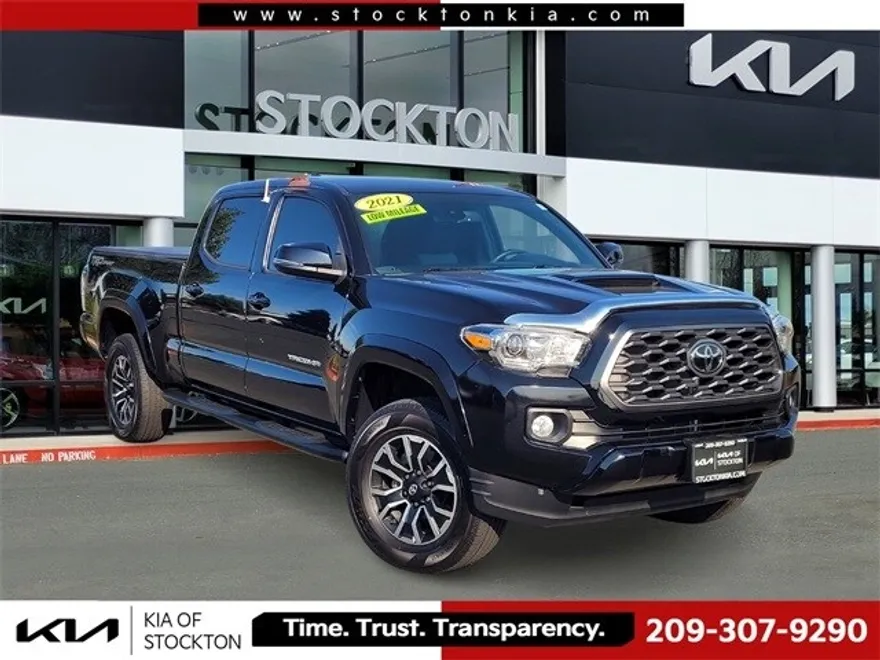 2021 Toyota Tacoma TRD Sport V6 photo 1