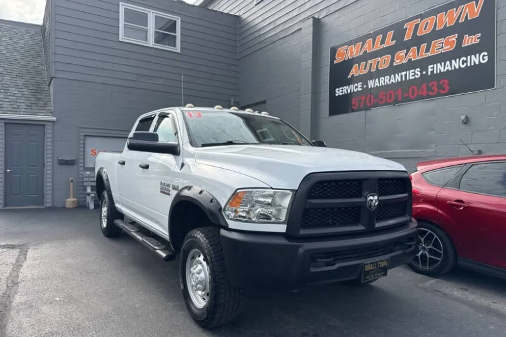 2013 Ram 2500 Tradesman photo 1