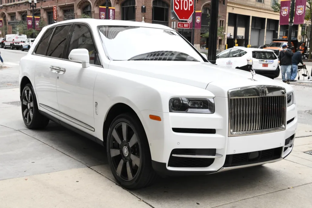 2023 Rolls Royce Cullinan photo 1