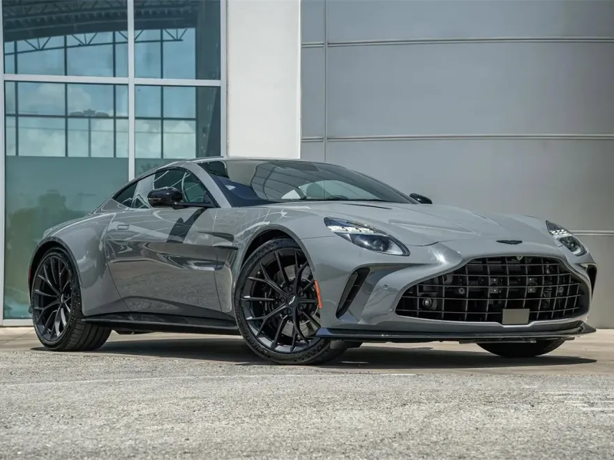 2025 Aston Martin Vantage AM6 photo 1
