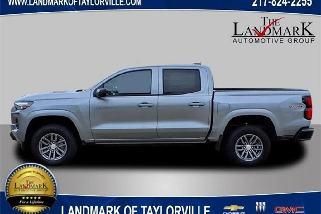2025 Chevrolet Colorado Work Truck LT photo 1