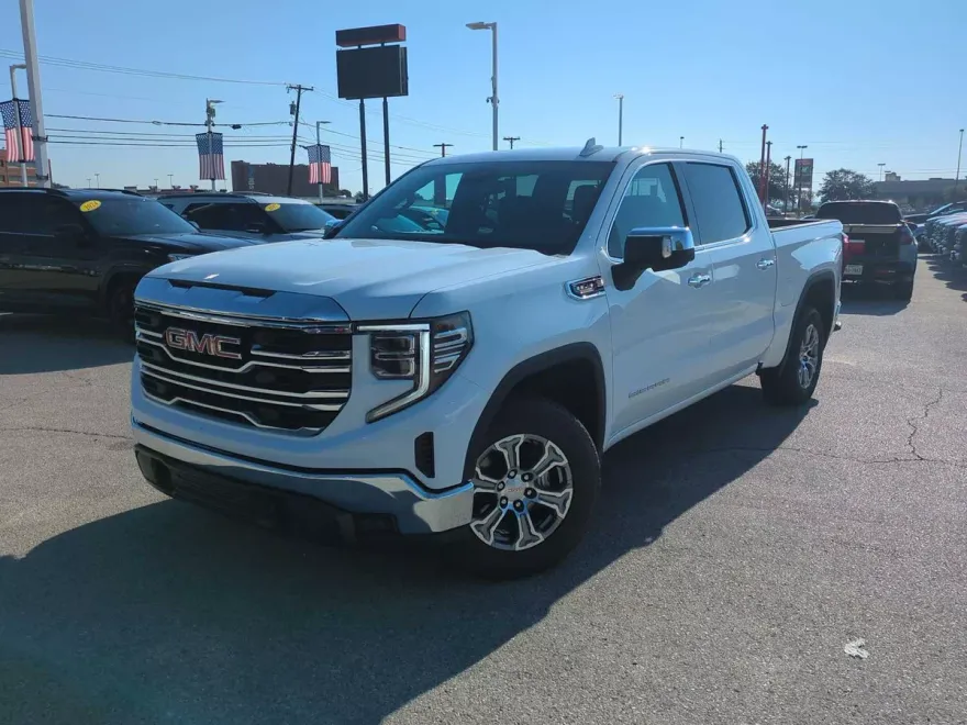 2024 Gmc Sierra 1500 SLT photo 1