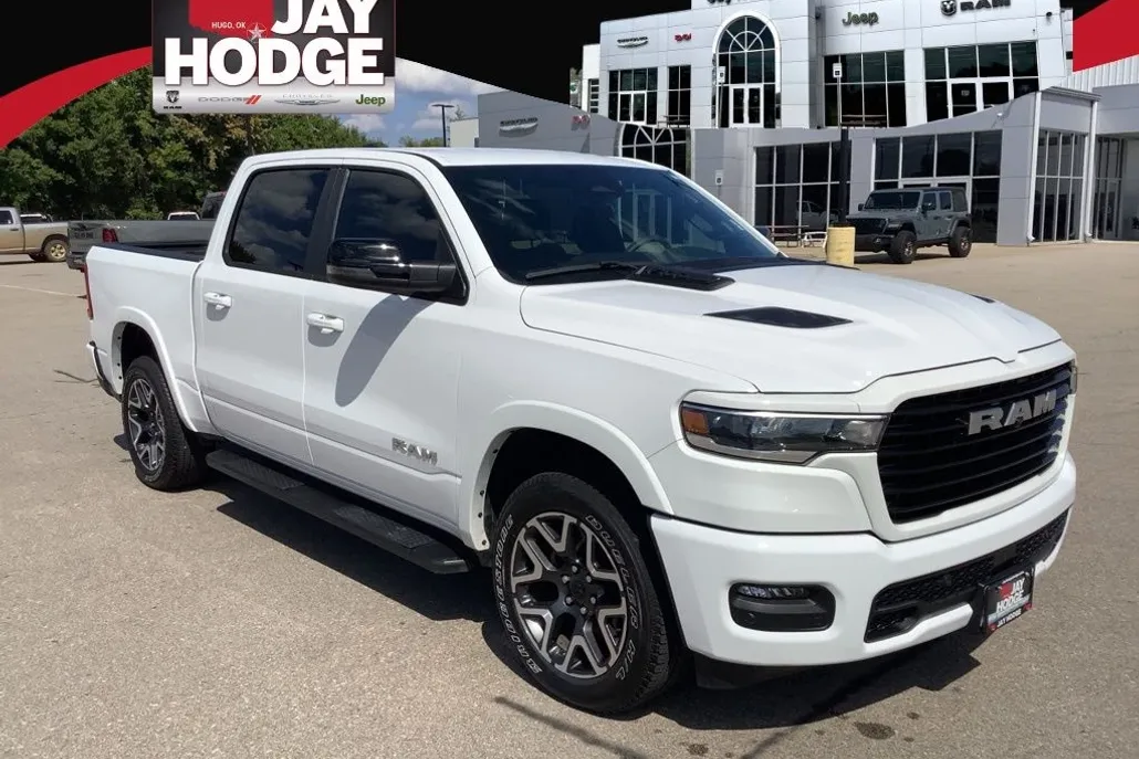 2025 Ram 1500 Laramie photo 1
