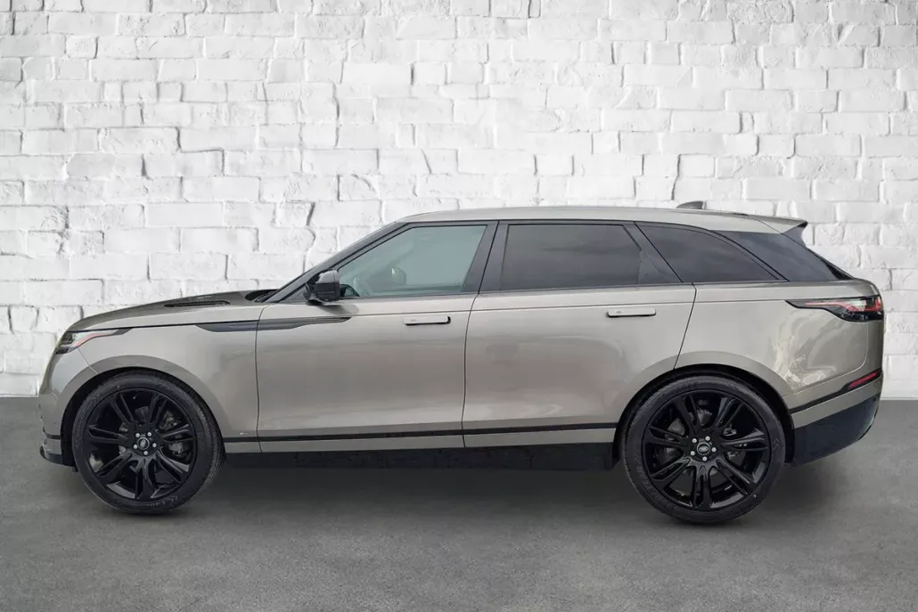 2021 Land Rover Range Rover Velar R-Dynamic S photo 1
