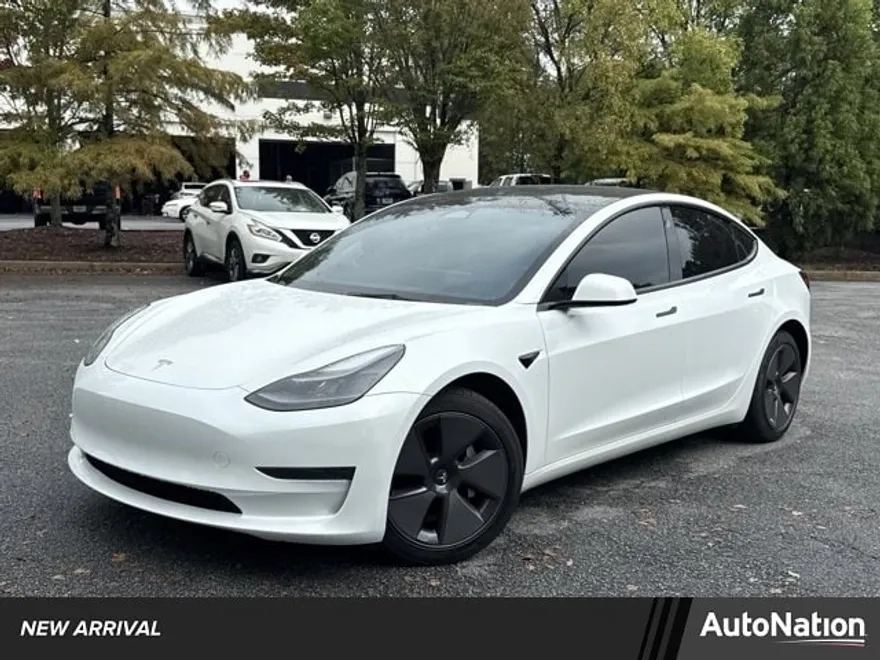 2023 Tesla Model 3 photo 1