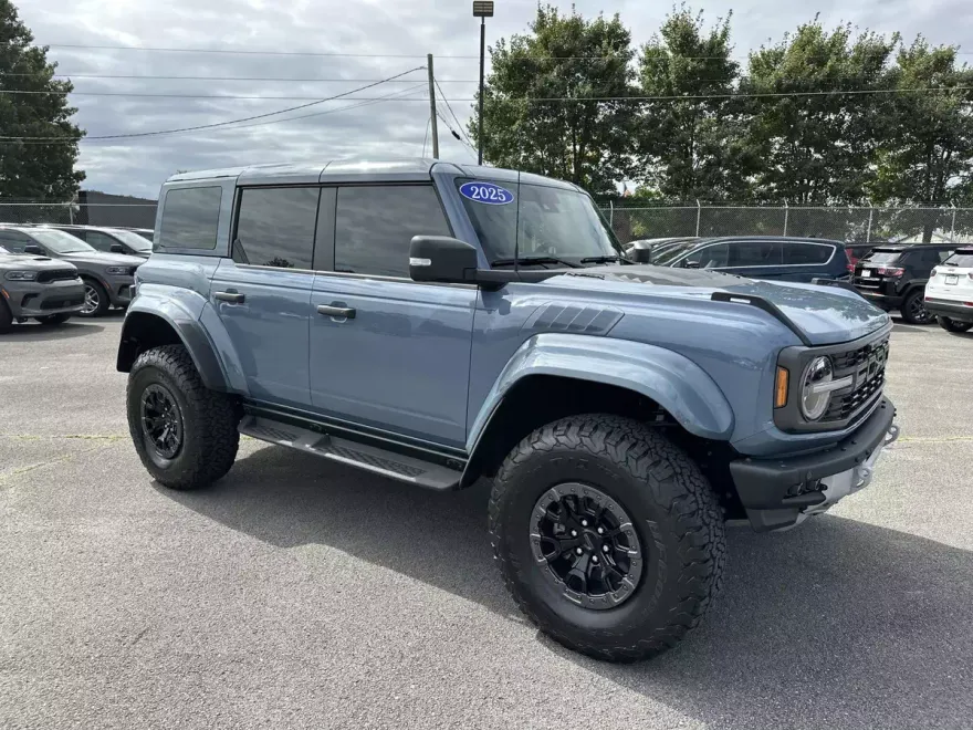 2025 Ford Bronco Raptor photo 1