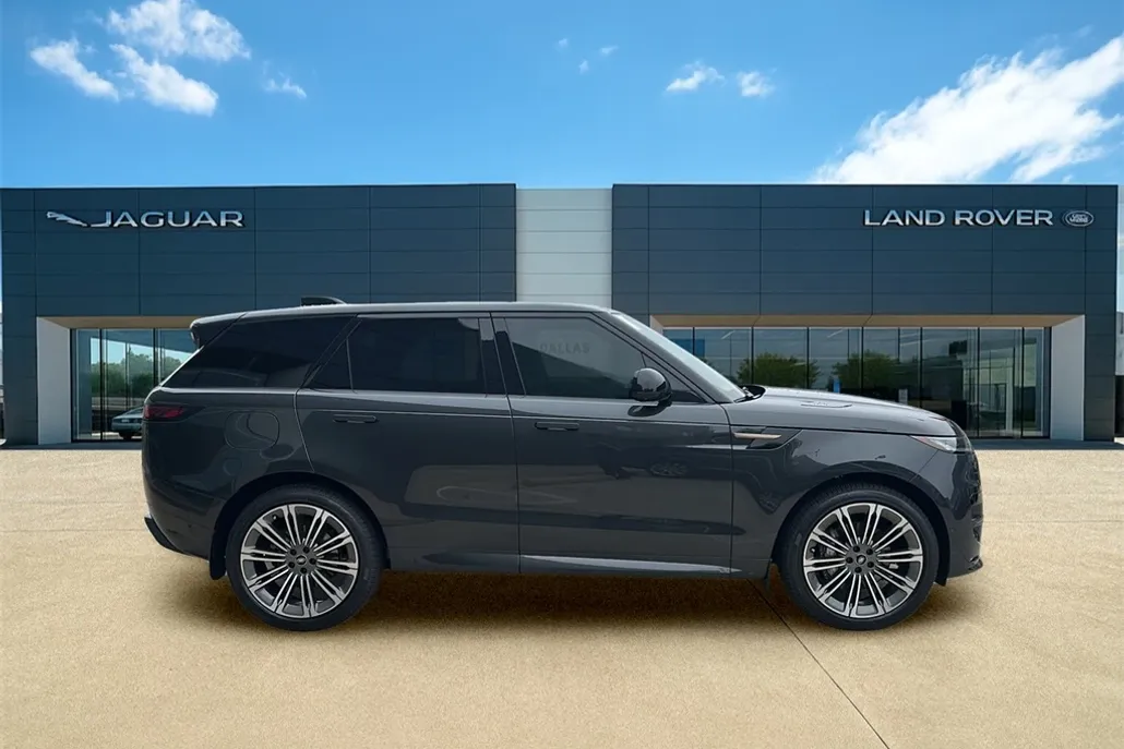 2025 Land Rover Range Rover Sport SE photo 1