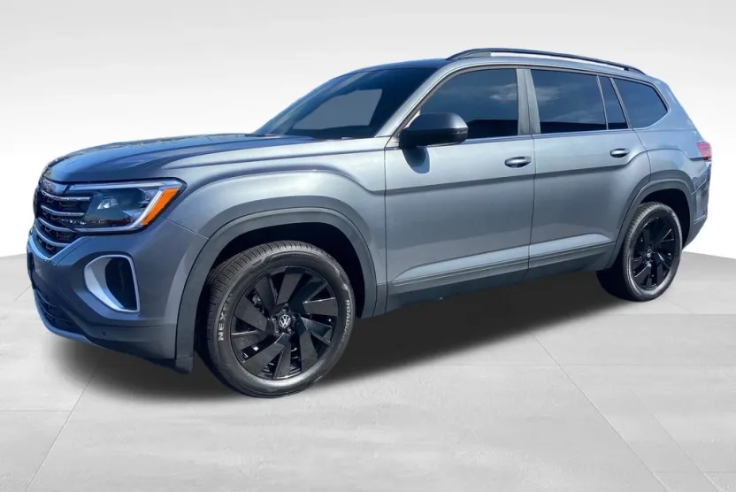2024 Volkswagen Atlas SE Technology photo 1