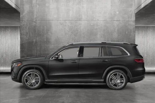 2025 Mercedes Benz GLS 450 4MATIC photo 3