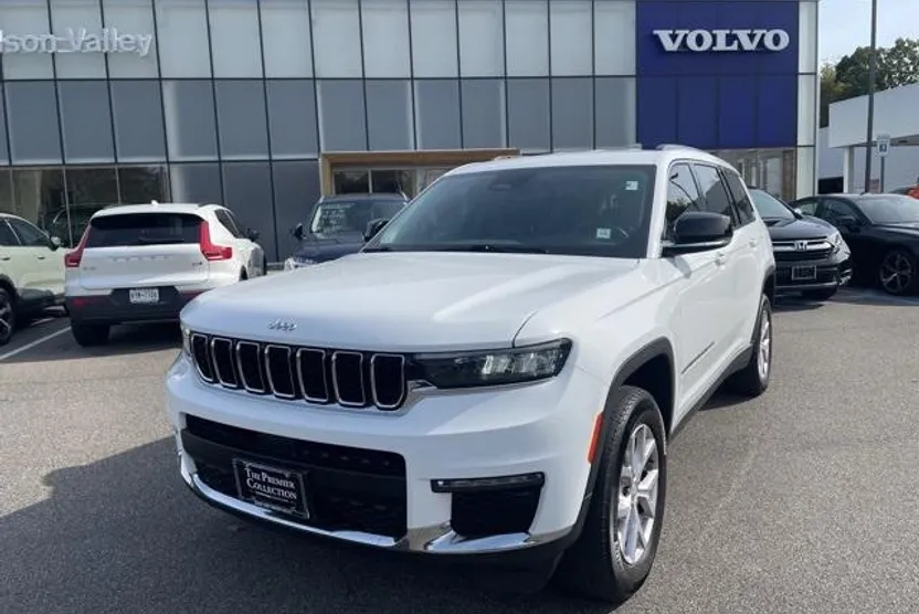 2022 Jeep Grand Cherokee Limited photo 1