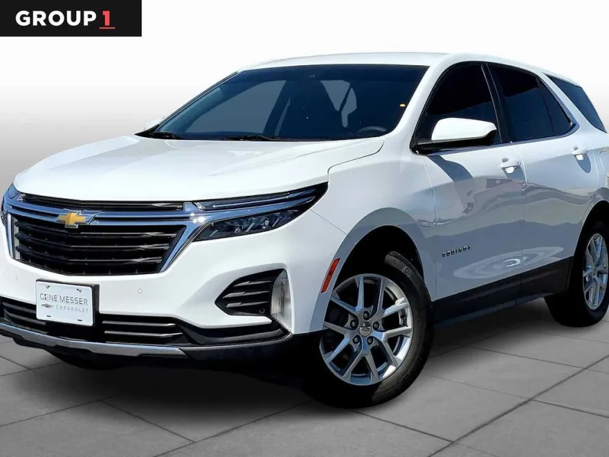 2023 Chevrolet Equinox LT photo 1