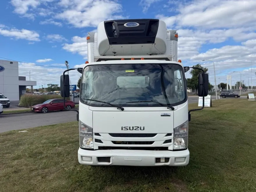2019 Isuzu NPR photo 1