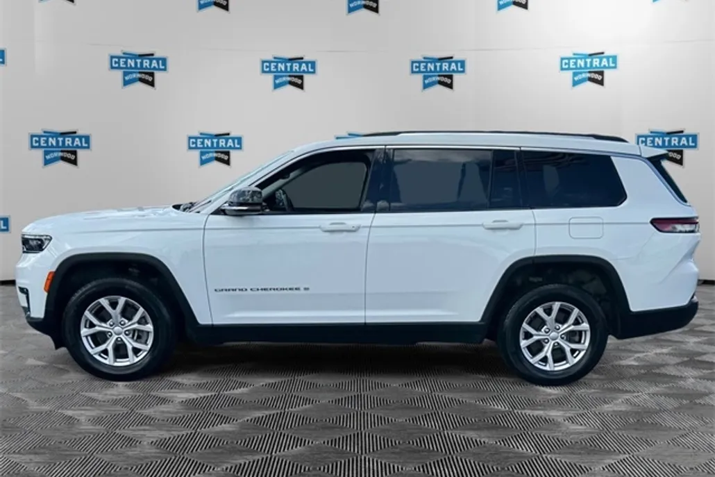 2022 Jeep Grand Cherokee Limited photo 1