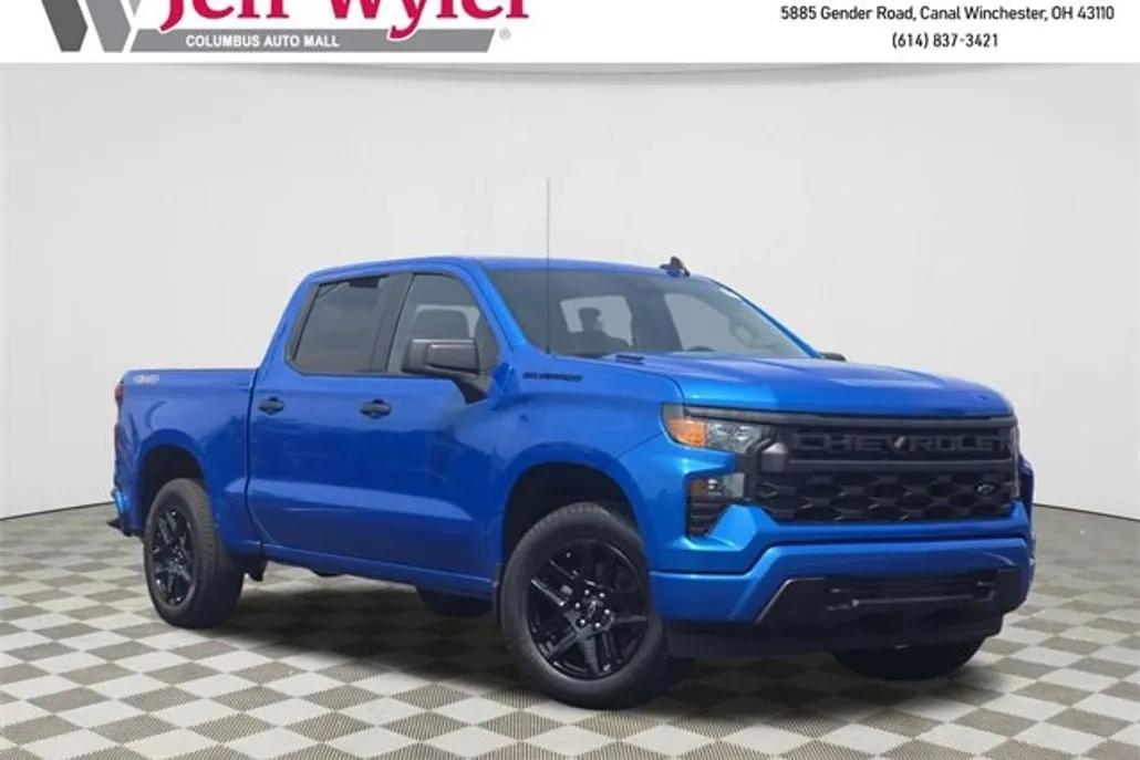 2025 Chevrolet Silverado 1500 Custom photo 1