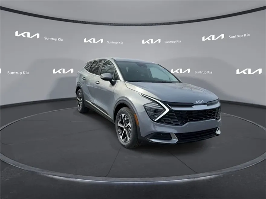 2025 Kia Sportage EX photo 1