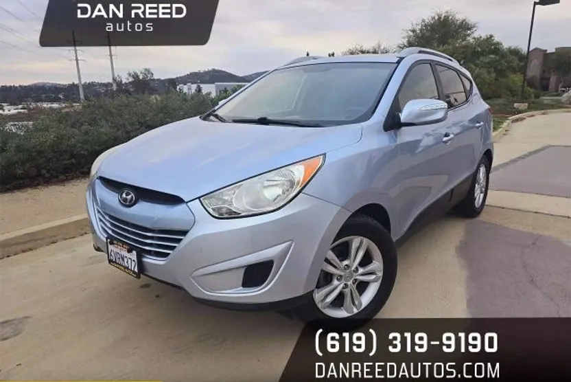 2012 Hyundai Tucson GLS Sport photo 1