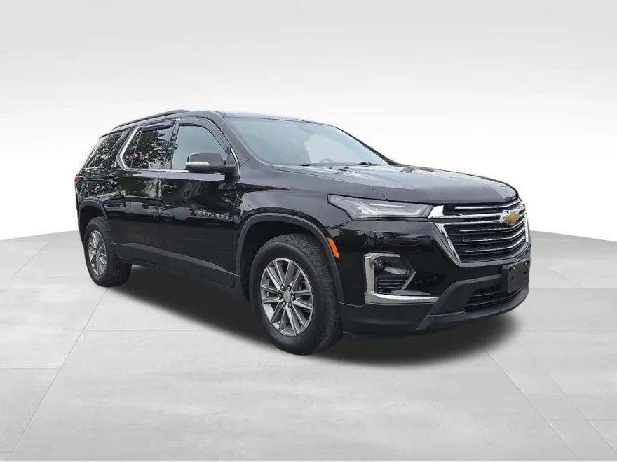 2023 Chevrolet Traverse Cloth photo 1