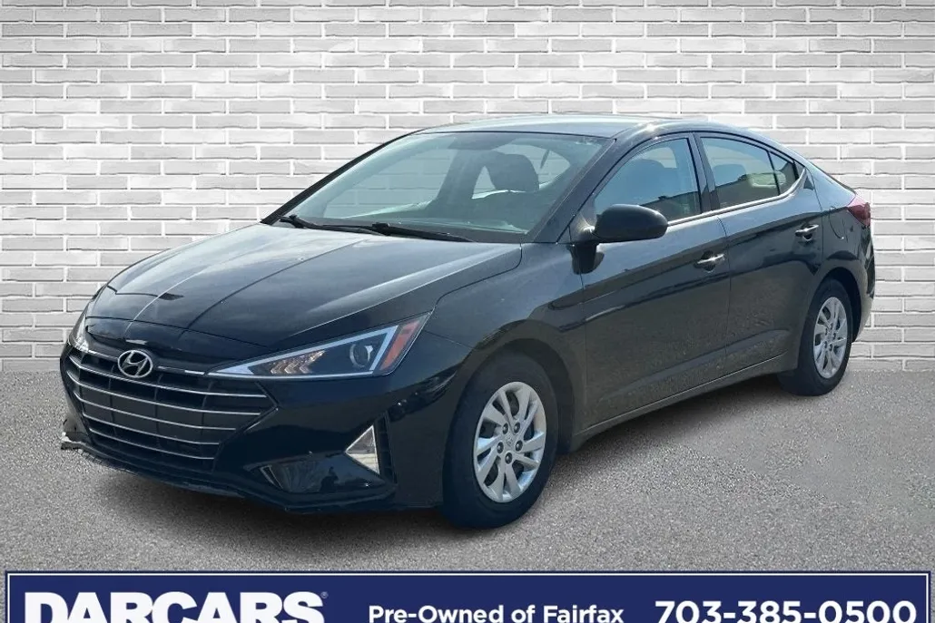 2019 Hyundai Elantra SE photo 1