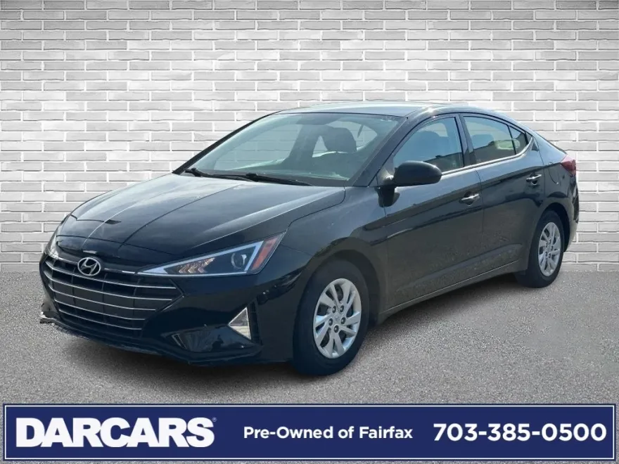2019 Hyundai Elantra SE photo 1